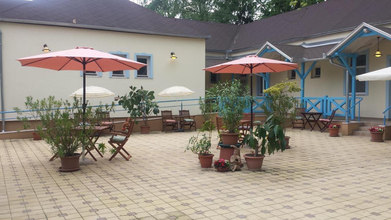 Balzsam Apartmanhaz Maison d'hôtes Harkány